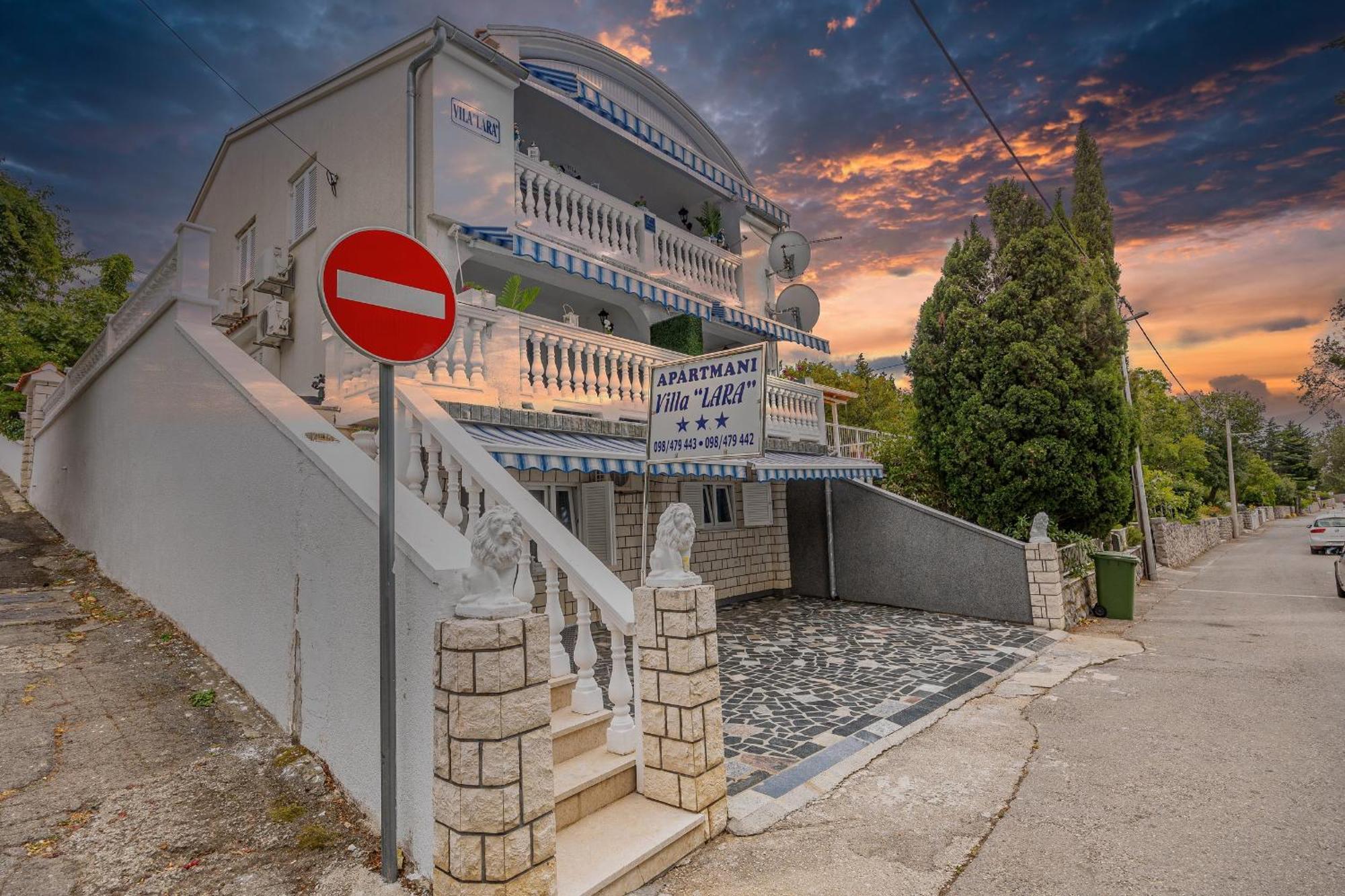 Villa Lara Klenovica Exteriör bild